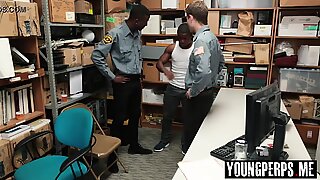 Black perp compromises and anal fucked by LP Officers