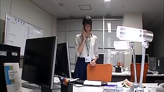 Wild fucking on the office table with secretary Mihono Sakaguchi
