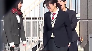 Japan Students Peeing
