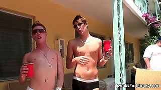 Two gay dudes have a lot of fun sucking gay porno